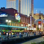 Sleep Six Cozysuites, 1Br 2Ba On The Boardwalk