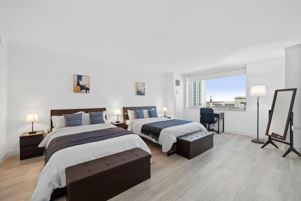 Sleep Six Cozysuites, 1br 2ba On The Boardwalk Atlantic City
