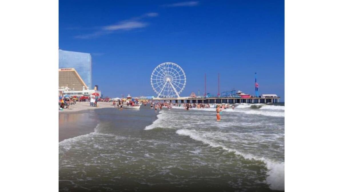 Sleep Six Cozysuites, 1br 2ba On The Boardwalk * Atlantic City