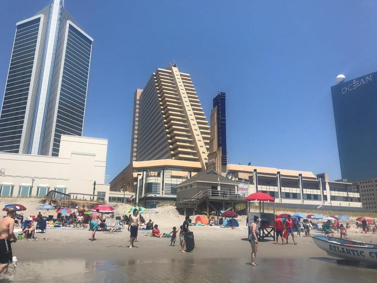 Apartment Sleep Six Cozysuites, 1br 2ba On The Boardwalk *
